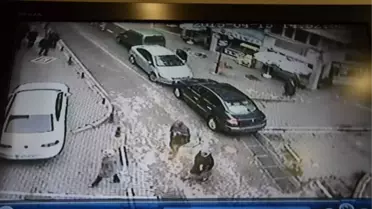 Otomobil Hırsızlığı Kamerada
