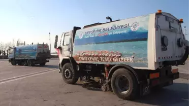 Çöp Toplama Araçları, Beyşehir'i Fotoğraflarla Tanıtıyor
