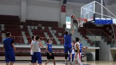 Yalovalı Dev Adamlar Beykoz'u Gözüne Kestirdi