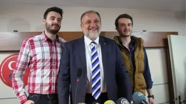 Oktay Vural'a Seçim Çalışmalarında Aile Desteği