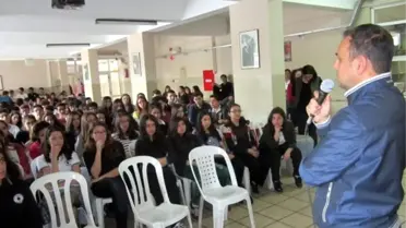 Aydın'da Mezun Oldukları Okul Öğrencilerine Mesleklerini Tanıttılar