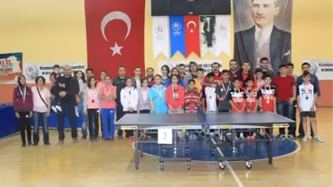 23 Nisan Masa Tenisi Şenliği Sona Erdi