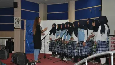Anadolu İmam Hatip Lisesi'nden Kutlu Doğum Programı
