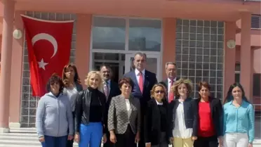 CHP'li Adaylar Cezaevi'ndeki Mahkumları Ziyaret Etti