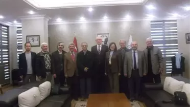 Odunpazarı Kent Konseyi Akarbaşı Mahalle Meclisi'nden Başkan Kurt'a Ziyaret