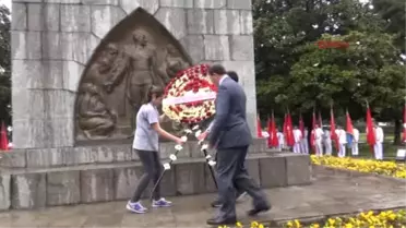 Samsun Orta Karadeniz'de Coşkulu 23 Nisan Kutlaması