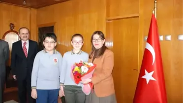 Vali Çetinkaya'ya 23 Nisan Ziyareti