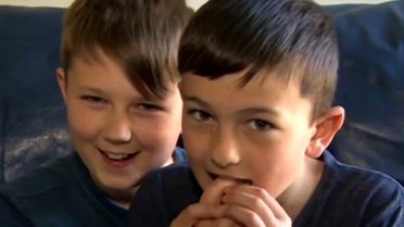 You Tube'un En Meşhur Kardeşleri Kocaman Çocuk Oldu