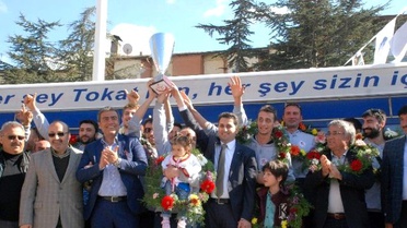Şampiyon Takıma Coşkulu Karşılama