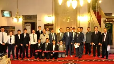 Genç İmam Hatipler Minberde' Yarışması