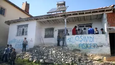 Yozgat'ta Sobadan Zehirlenen Anne ve 2 Kardeş Gözyaşları Arasında Toprağa Verildi