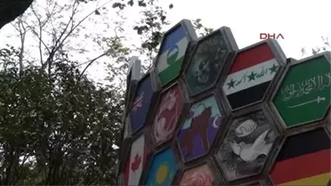 Çanakkale Barış İçin Petekler Örüldü
