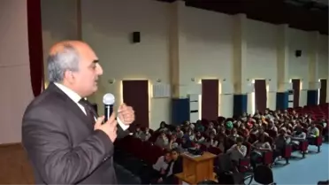 Fen Lisesi Öğrencilerine Başarı ve Motivasyon Semineri