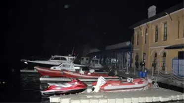 Bıçaklı Saldırgan Denize Atlayıp Kaçarken Yakalandı