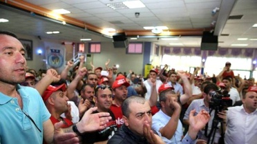 Buca'da Sendika Coşkusu Meydanlara Taştı