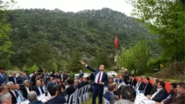 Sözlü Feke'de Muhtarlar ile Buluştu