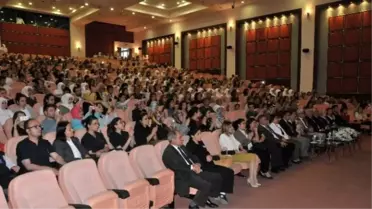 Dünya Ebeler Günü Kutlandı