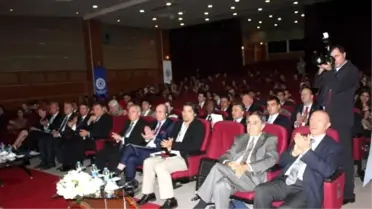 Bülent Akarcalı: 'Amerika ve Avrupa'nın Zenginliğinin Faturasını Afrika Ödüyor'
