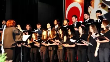 Müzik Öğretmeni Adaylarından 15. Yıla Özel Konser