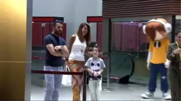 Özlem Yıldız?a Anneler Günü Öncesi Büyük Sürpriz!