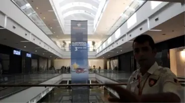 Antalya'da Avm'de Yangın