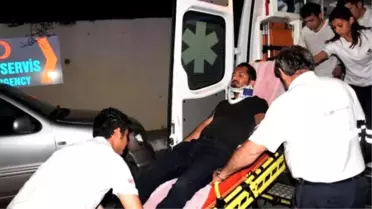 Bodrum'da Minibüs ile Taksi Çarpıştı: 2 Ölü, 3 Yaralı