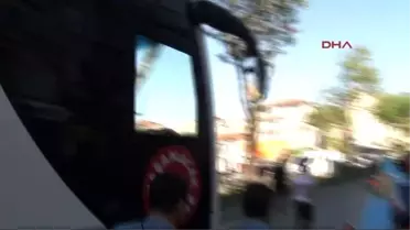 Kılıçdaroğlu'nun Fatih Turunda İlginç Görüntüler