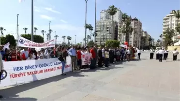 Engelsiz Mersin İçin El Ele