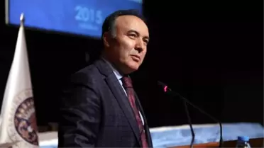 Aü'de Bilimsel Teşvik Ödülleri ve Akademik Giysi Töreni