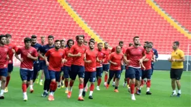 Kahramanlı: Galatasaray'ı da Fenerbahçe'yi de Yenip Yollayacağız