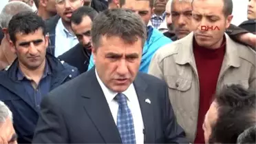 Erzurum'da Konutzedelerin Eylemine MHP Adayı Destek Verdi