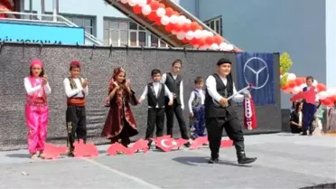 Engel Tanımayan Gösteriler Ayakta Alkışlandı