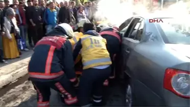 İett Otobüsü ile Otomobil Kafa Kafaya Çarpıştı: 1 Ölü, 1 Ağır Yaralı