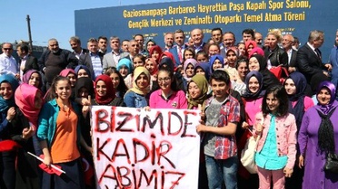 Topbaş: 'Mecidiyeköy-kabataş Metro Hattının İhalesini Yaptık'
