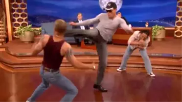 Ünlü Aktör Van Damme Performansıyla Stüdyoyu Dağıttı