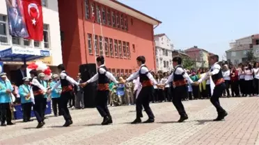 TBMM Eski Başkanı Köksal Toptan Kocaeli'de Okul Açılışına Katıldı