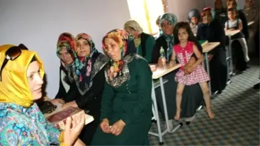 AK Parti Zonguldak Milletvekili Emine Çift Devreklilerle Buluştu