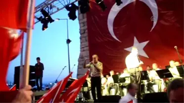 Gelibolu'da, Gençlik Şöleni