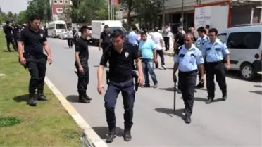 Adliye Çıkışında Kavgayı Polis Sonlandırdı