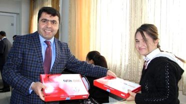 Van'da Tablet Dağıtımı