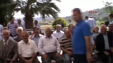 Bodrum - Zeybekci: Her Gün Sağdığımız İneğin Süt Vermeye Devamı İçin Sağlıklı Olması Lazım