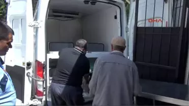 Kaldırımda Yürürken Otomobilin Altında Kalıp Öldü