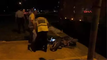 Afyonkarahisar - Kamyonla Motosiklet Çarpıştı 1 Ölü