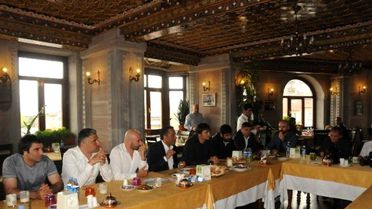 Efsaneler B.b. Erzurumspor'a Talip