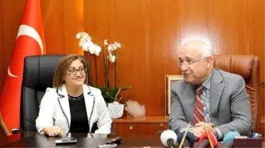 TBMM Başkanı Çiçek'den Başkan Şahin'e Ziyaret