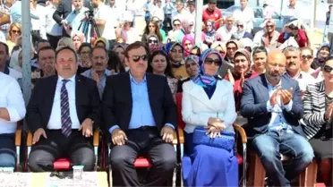 Esenyurt'ta Aynı Gün 4 Okul Temeli Atıldı