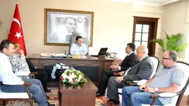 Muhtarlar Konfederasyonu Başkanı Kaymakam Dr. Gödekmerdan'ı Ziyaret Etti