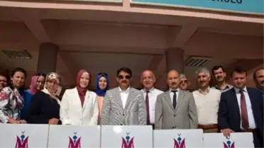 Şehzadeler'den Tütüncüoğlu'na Bilgisayar Desteği