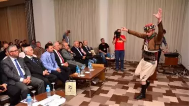 Kütahya'da Hisarlı Ahmet Sempozyumu