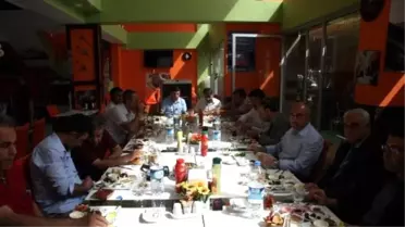 Mesleklerinde 50. Yılını Dolduran Gazetecilere Plaket Verildi